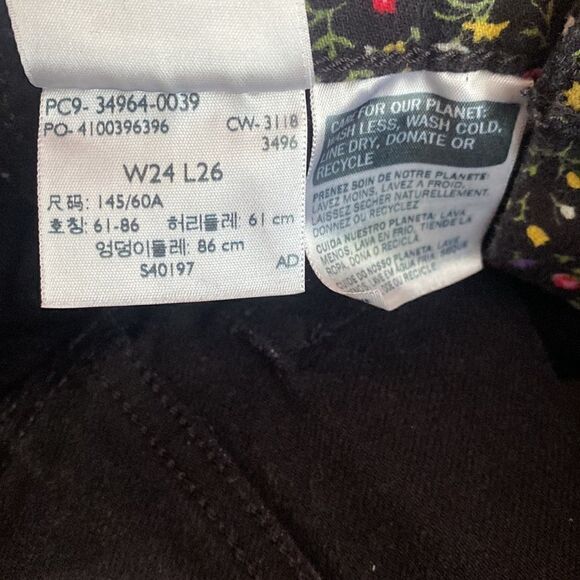 Levi's Premium FLORAL WEDGIE STRAIGHT FIT WOMEN'S JEANS - Picture 8 of 13